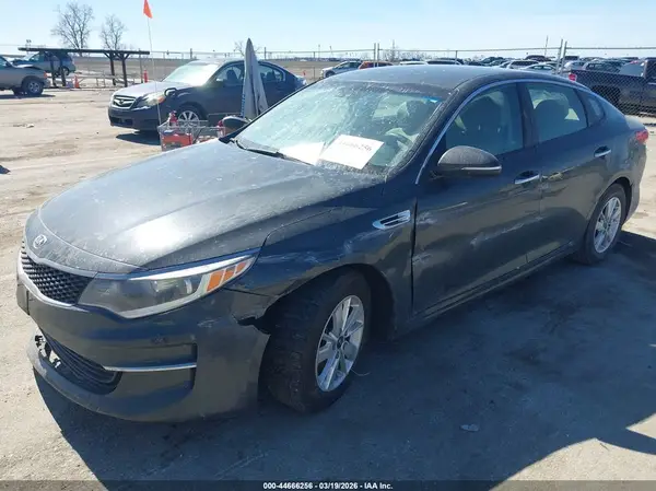 5XXGT4L30GG019000 2016 KIA OPTIMA - Image 2
