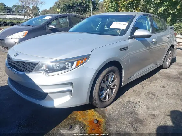 5XXGT4L30GG025928 2016 KIA OPTIMA - Image 2