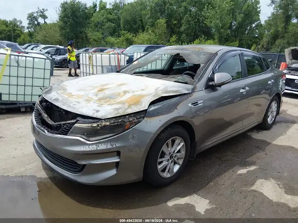 5XXGT4L30GG026237 2016 KIA OPTIMA - Image 2