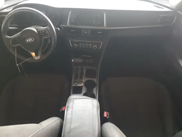 5XXGT4L30GG026755 2016 KIA OPTIMA - Image 8