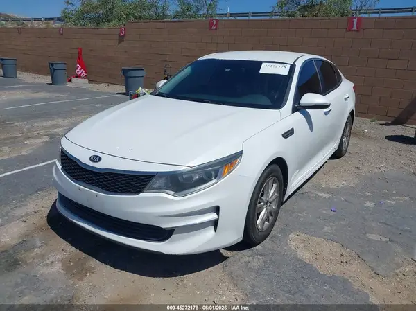 5XXGT4L30GG028201 2016 KIA OPTIMA - Image 2