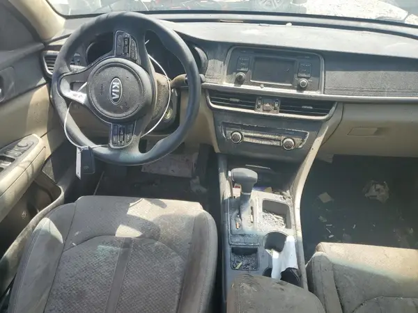 5XXGT4L30GG034760 2016 KIA OPTIMA - Image 8
