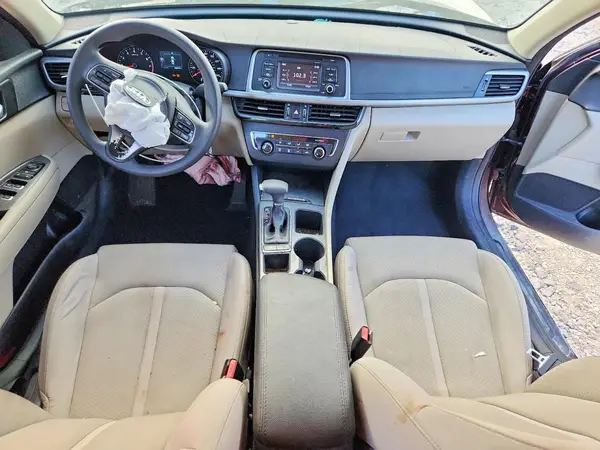 5XXGT4L30GG034788 2016 KIA OPTIMA - Image 8