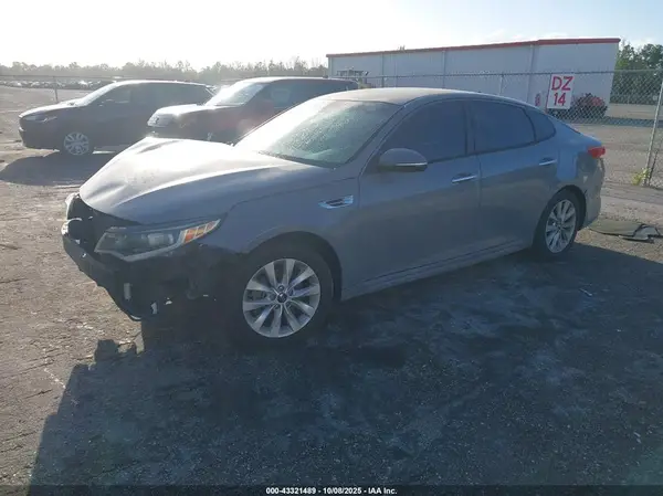 5XXGT4L30GG037089 2016 KIA OPTIMA - Image 2