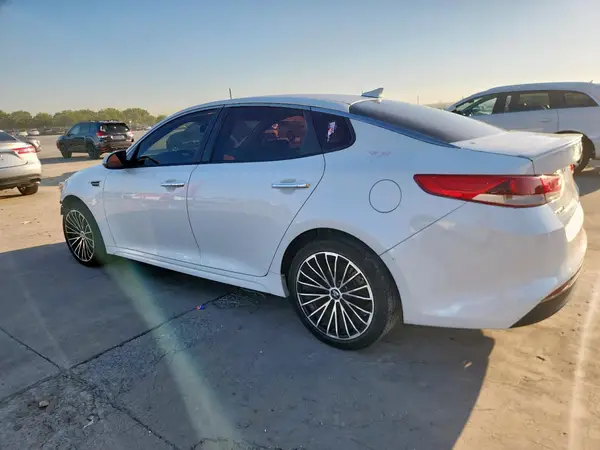 5XXGT4L30GG041045 2016 KIA OPTIMA - Image 2