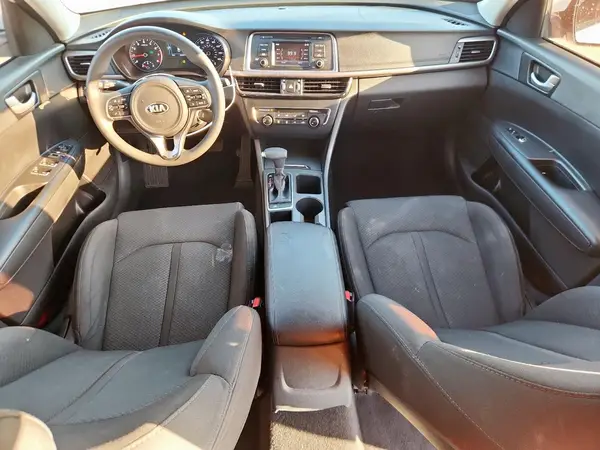 5XXGT4L30GG041045 2016 KIA OPTIMA - Image 8