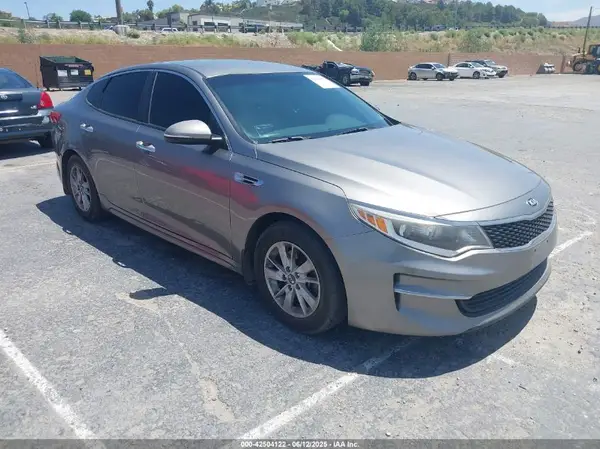 5XXGT4L30GG052644 2016 KIA OPTIMA - Image 1