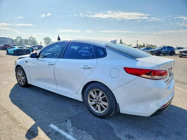 5XXGT4L30GG055401 2016 KIA OPTIMA - Image 2