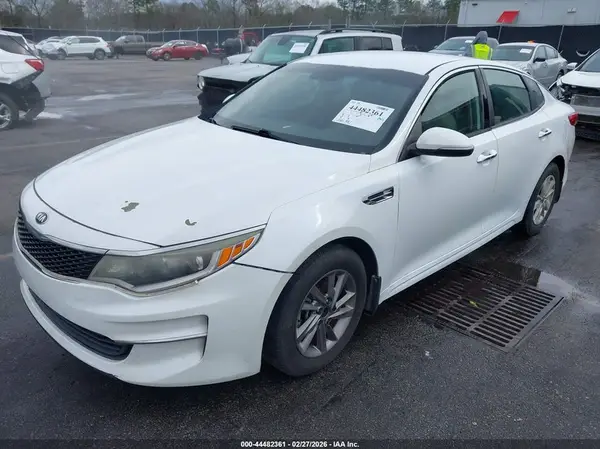 5XXGT4L30GG055866 2016 KIA OPTIMA - Image 2