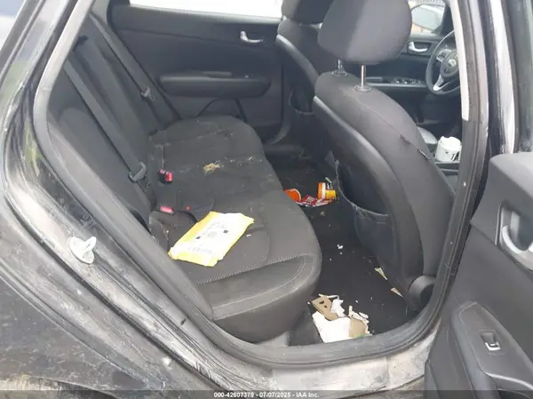 5XXGT4L30GG055995 2016 KIA OPTIMA - Image 8