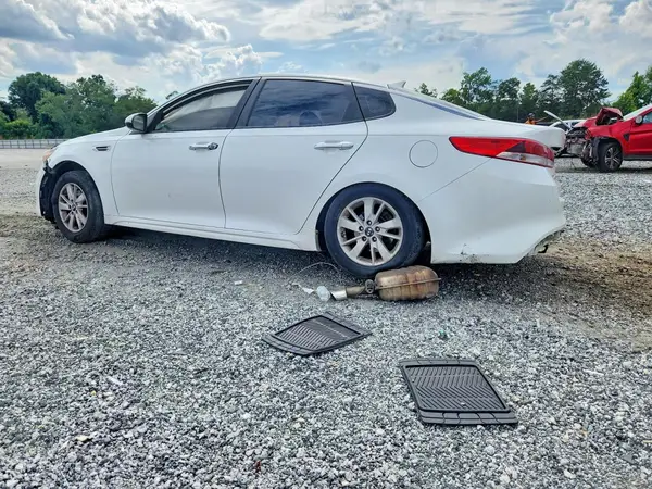 5XXGT4L30GG058153 2016 KIA OPTIMA - Image 2