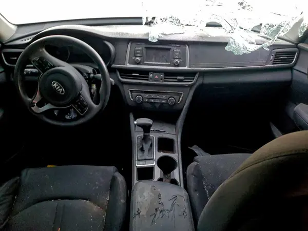 5XXGT4L30GG059562 2016 KIA OPTIMA - Image 8