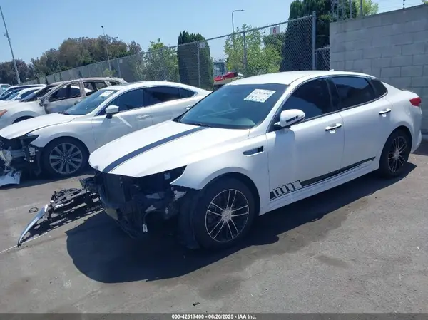 5XXGT4L30GG060095 2016 KIA OPTIMA - Image 2