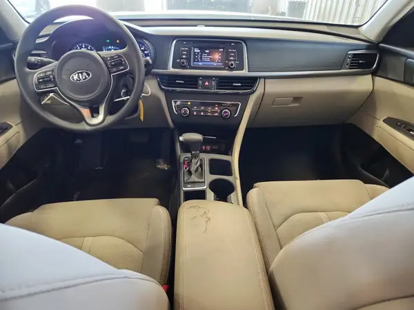 5XXGT4L30GG060680 2016 KIA OPTIMA - Image 8