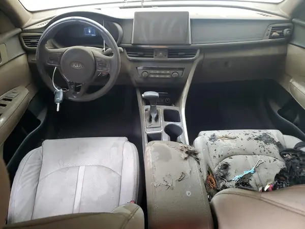 5XXGT4L30GG066608 2016 KIA OPTIMA - Image 8