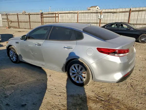 5XXGT4L30GG069847 2016 KIA OPTIMA - Image 2