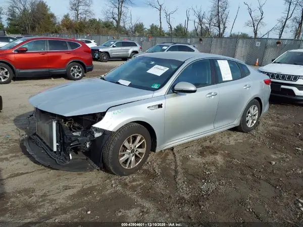5XXGT4L30GG072022 2016 KIA OPTIMA - Image 2