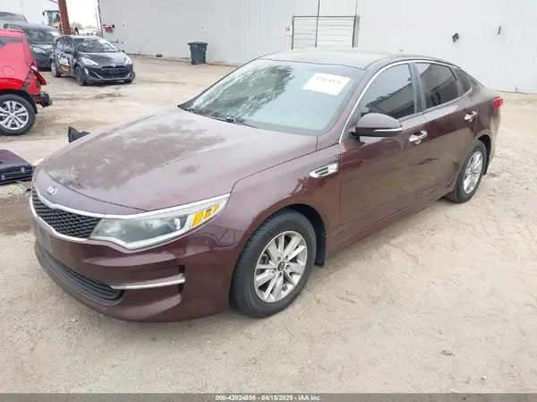 5XXGT4L30GG075759 2016 KIA OPTIMA - Image 2
