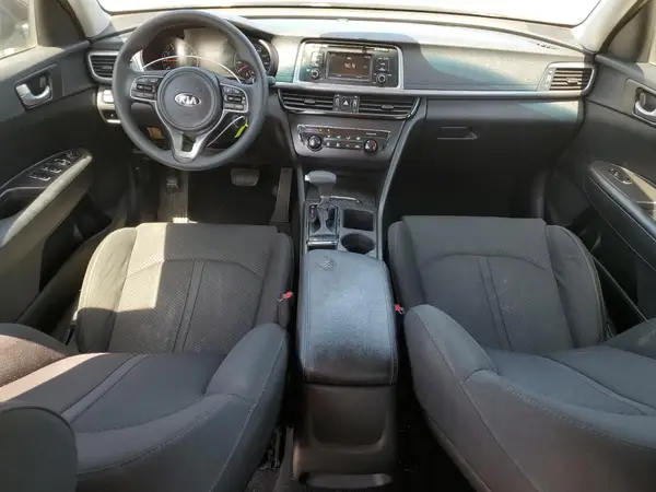 5XXGT4L30GG076653 2016 KIA OPTIMA - Image 8