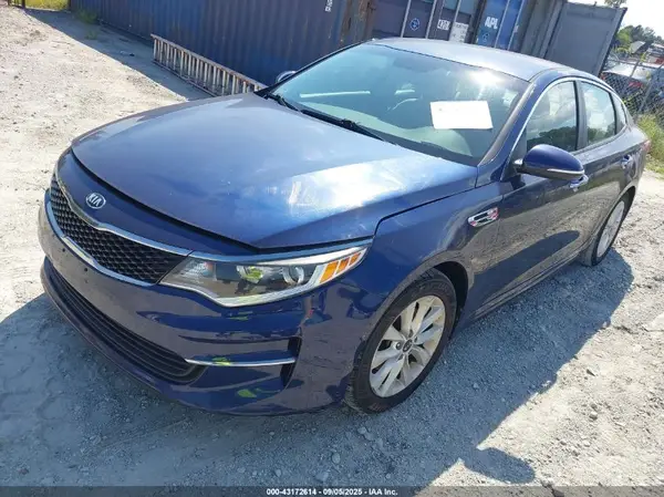 5XXGT4L30GG076829 2016 KIA OPTIMA - Image 2