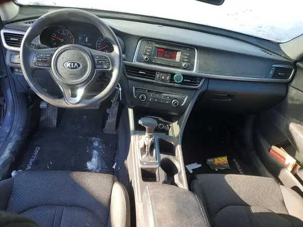 5XXGT4L30GG081898 2016 KIA OPTIMA - Image 8