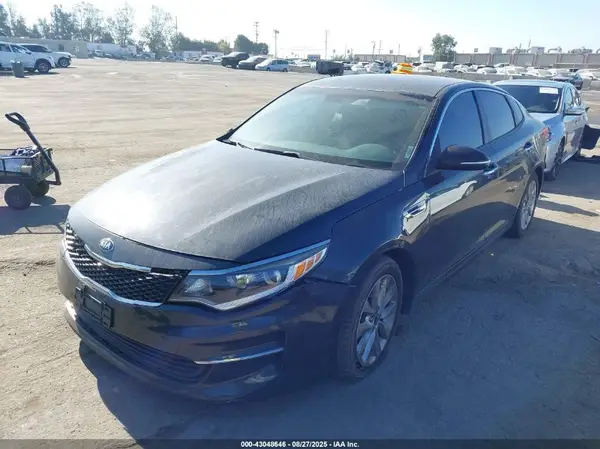 5XXGT4L30GG082663 2016 KIA OPTIMA - Image 2