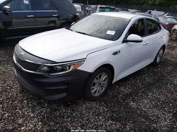 5XXGT4L30GG085952 2016 KIA OPTIMA - Image 2