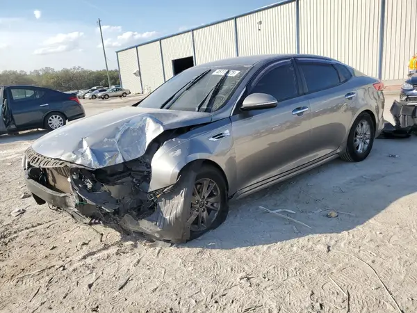5XXGT4L30GG092304 2016 KIA OPTIMA - Image 1
