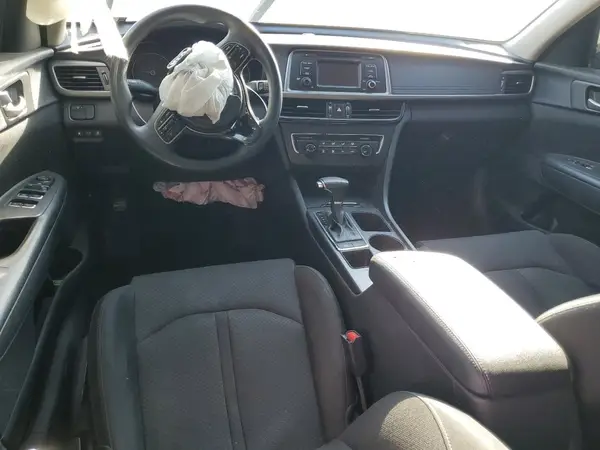5XXGT4L30GG092304 2016 KIA OPTIMA - Image 8