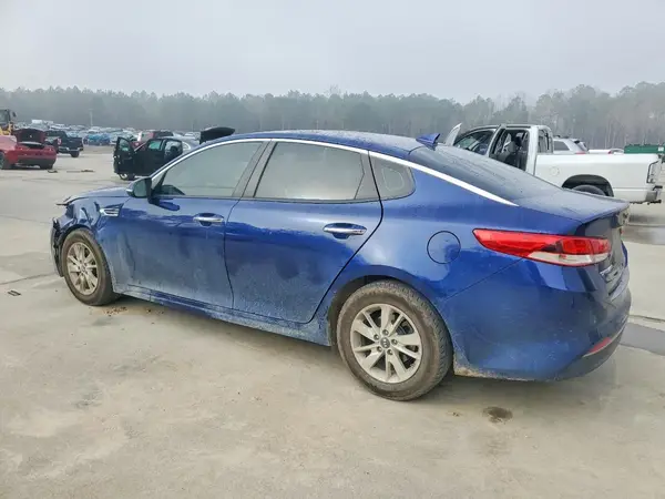 5XXGT4L30GG093579 2016 KIA OPTIMA - Image 2