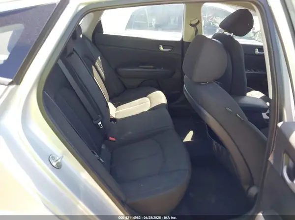 5XXGT4L30GG093775 2016 KIA OPTIMA - Image 8