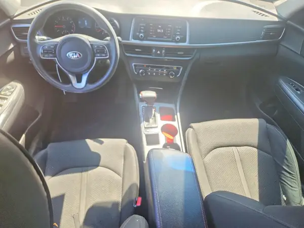 5XXGT4L30GG097891 2016 KIA OPTIMA - Image 8