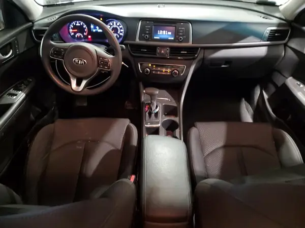 5XXGT4L30GG100370 2016 KIA OPTIMA - Image 8
