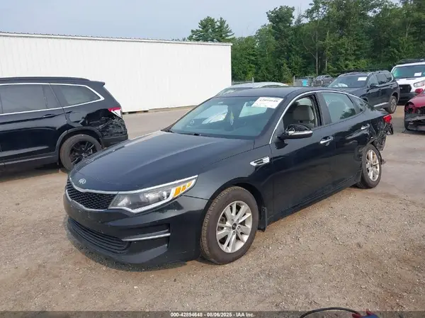 5XXGT4L30GG100384 2016 KIA OPTIMA - Image 2