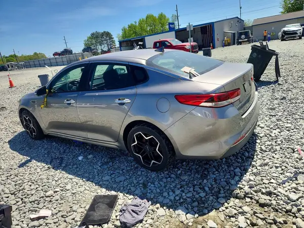 5XXGT4L30GG101065 2016 KIA OPTIMA - Image 2
