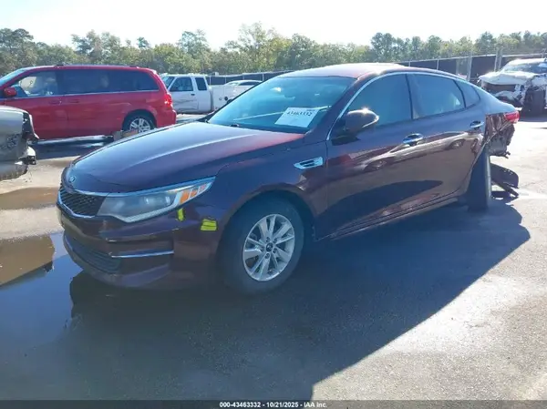 5XXGT4L30GG102829 2016 KIA OPTIMA - Image 2