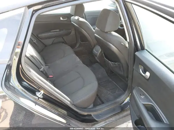 5XXGT4L30GG103091 2016 KIA OPTIMA - Image 8
