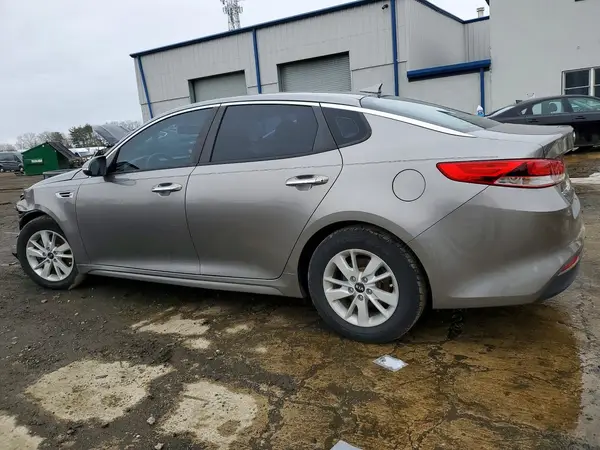 5XXGT4L30GG105097 2016 KIA OPTIMA - Image 2