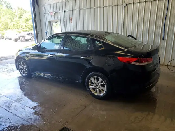 5XXGT4L30GG106055 2016 KIA OPTIMA - Image 2