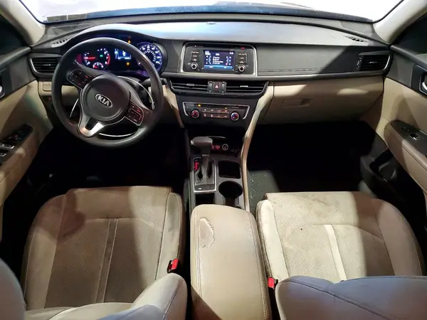 5XXGT4L30GG107268 2016 KIA OPTIMA - Image 8