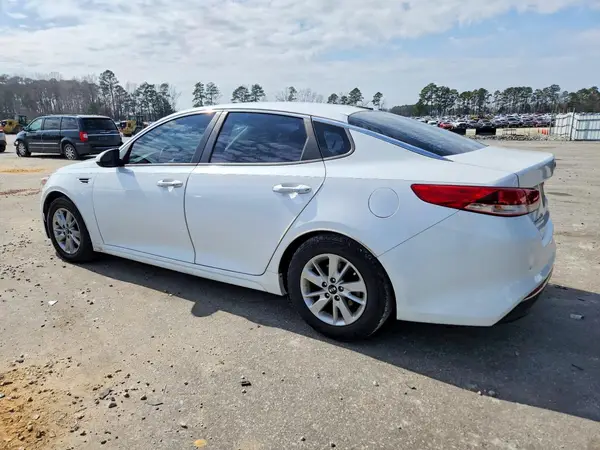 5XXGT4L30GG119503 2016 KIA OPTIMA - Image 2
