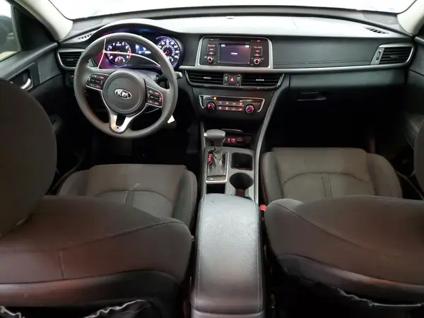 5XXGT4L30HG122063 2017 KIA OPTIMA - Image 8