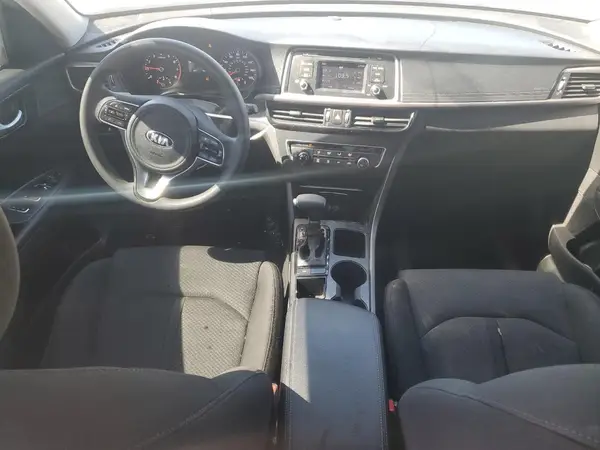 5XXGT4L30HG122886 2017 KIA OPTIMA - Image 8