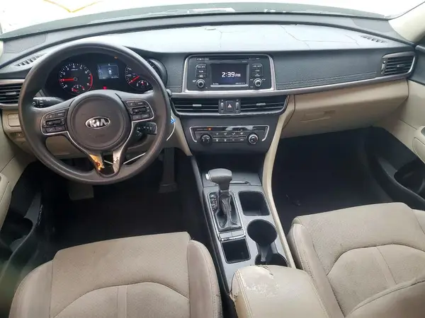 5XXGT4L30HG122984 2017 KIA OPTIMA - Image 8