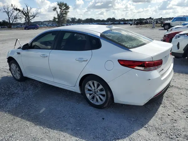 5XXGT4L30HG123116 2017 KIA OPTIMA - Image 2