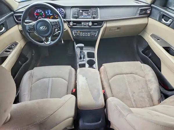 5XXGT4L30HG123228 2017 KIA OPTIMA - Image 8