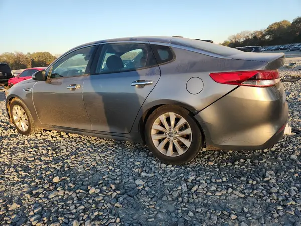 5XXGT4L30HG125187 2017 KIA OPTIMA - Image 2