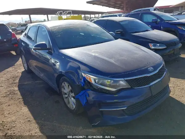 5XXGT4L30HG125710 2017 KIA OPTIMA - Image 1