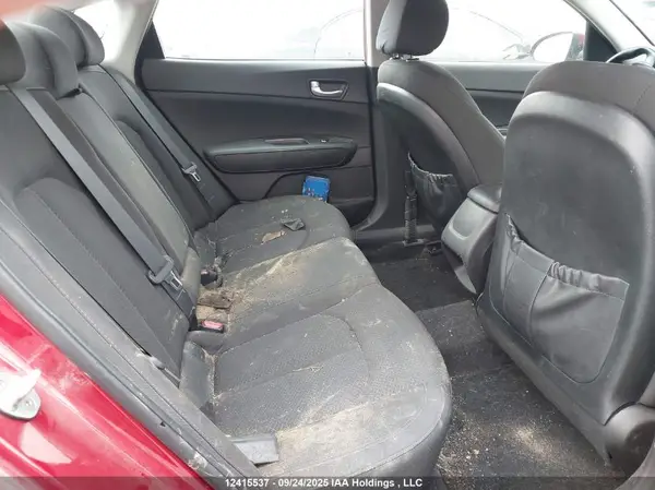 5XXGT4L30HG127036 2017 KIA OPTIMA - Image 8