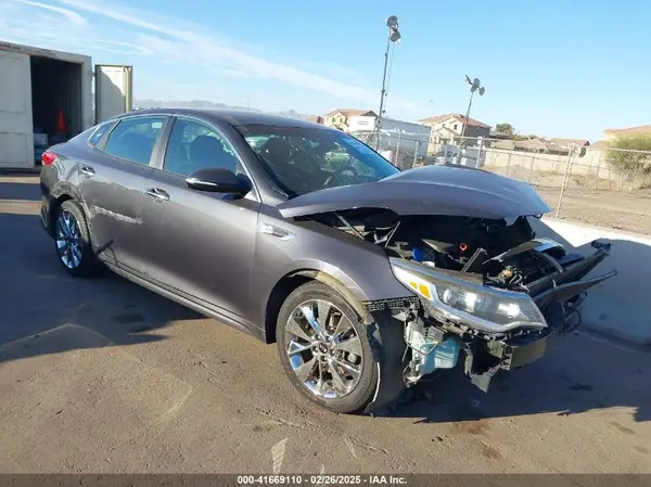 5XXGT4L30HG131216 2017 KIA OPTIMA - Image 1